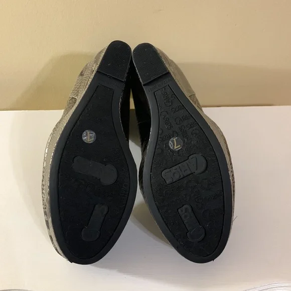 👠 Carlos by Carlos Santana snake
print wedges👠 - Picture 5 of 7